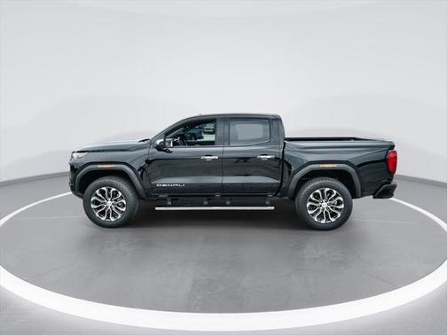 2025 GMC Canyon Denali