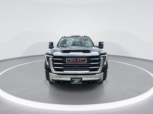 Onyx Black 2026 GMC Sierra 2500 SLE