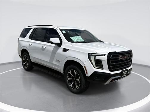 2025 GMC Yukon 4WD AT4