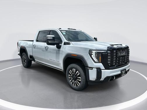 Glacier White Tricoat 2026 GMC Sierra 2500 Denali Ultimate