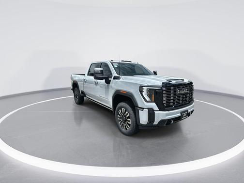 Glacier White Tricoat 2026 GMC Sierra 2500 Denali Ultimate
