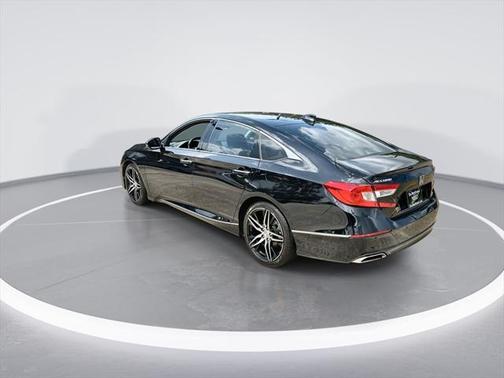 2022 Honda Accord Touring 2.0T