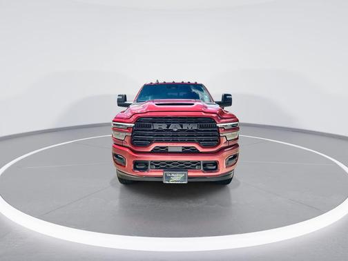 Molten Red Pearlcoat 2026 RAM 2500 Laramie Crew Cab 4x4 6'4' Box
