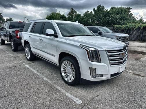 Crystal White Tricoat 2020 Cadillac Escalade Platinum