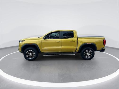 2023 GMC Canyon Base