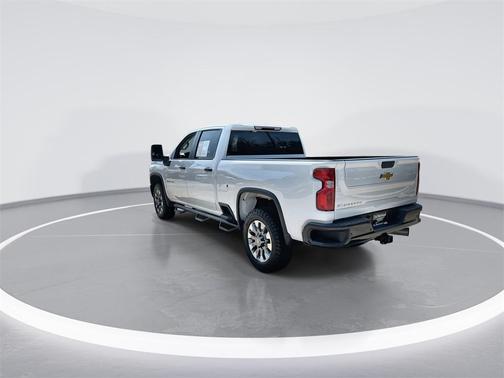 2024 Chevrolet Silverado 2500 Custom