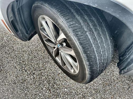 Alpine White 2019 BMW X4 xDrive30i