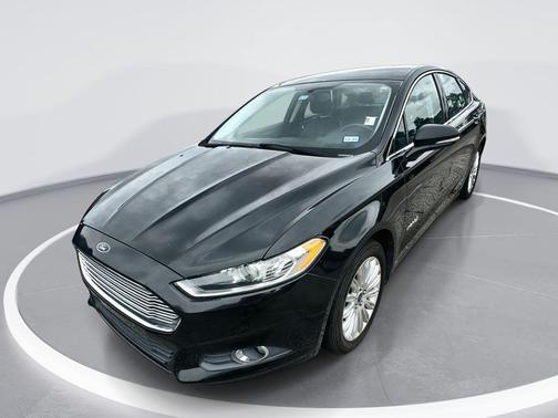 TUXEDO BLACK METALLIC 2014 Ford Fusion Hybrid SE
