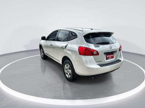 Pearl White 2013 Nissan Rogue S