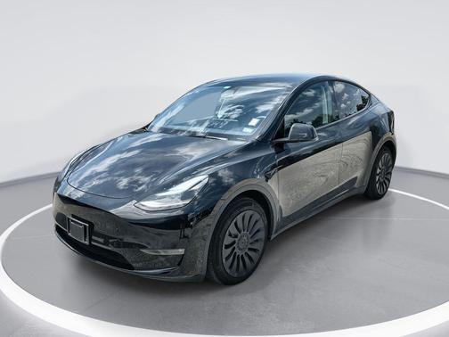 Solid Black 2025 Tesla Model Y Long Range Dual Motor All-Wheel Drive