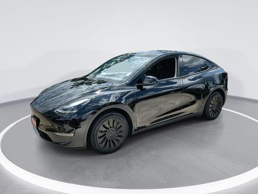 Solid Black 2025 Tesla Model Y Long Range Dual Motor All-Wheel Drive