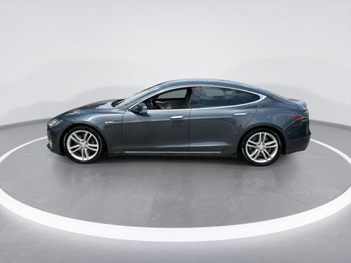 2015 Tesla Model S 70D
