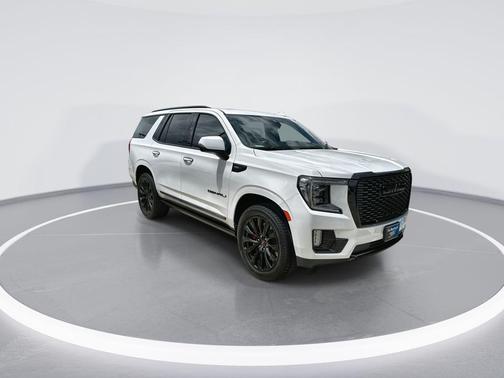 Summit White 2022 GMC Yukon Denali