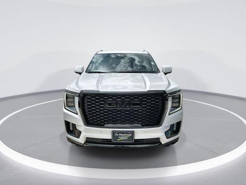 Summit White 2022 GMC Yukon Denali