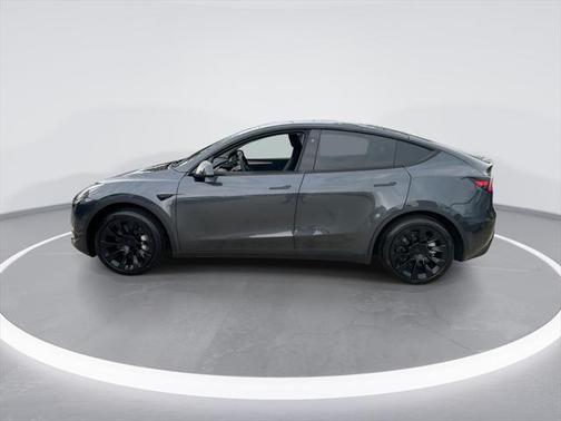 2024 Tesla Model Y Long Range Dual Motor All-Wheel Drive