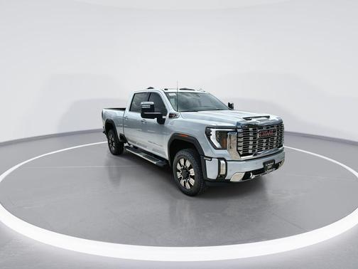 Glacier White Tricoat 2026 GMC Sierra 2500 Denali