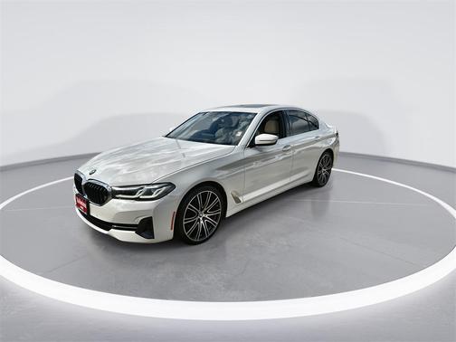 2023 BMW 530 i