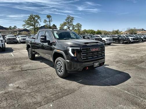 2025 GMC Sierra 2500 AT4