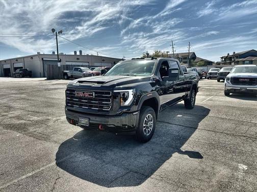 2025 GMC Sierra 2500 AT4