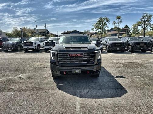 2025 GMC Sierra 2500 AT4