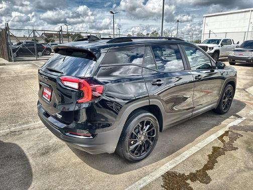 Ebony Twilight Metallic 2023 GMC Terrain FWD SLE