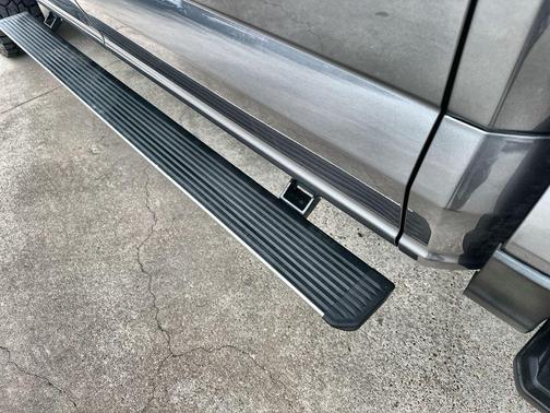 CARBONIZED GRAY 2024 Ford F-350 Platinum