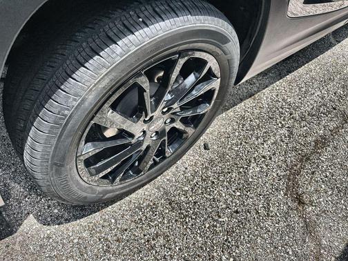 Ebony Twilight Metallic 2023 GMC Terrain SLE