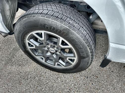 AVALANCHE 2024 Ford F-150 STX