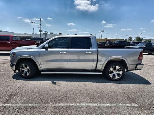 Billet Silver Metallic Clearcoat 2022 RAM 1500 Laramie