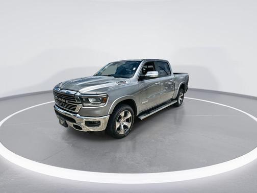 Billet Silver Metallic Clearcoat 2022 RAM 1500 Laramie