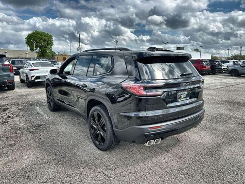 2026 GMC Acadia Elevation FWD