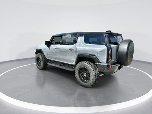 Meteorite Metallic (Gray) 2026 GMC HUMMER EV SUV 2X