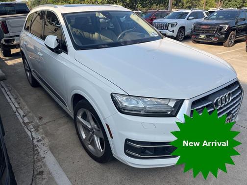 2019 Audi Q7 55 Prestige