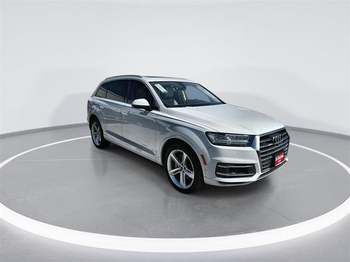2019 Audi Q7 55 Prestige
