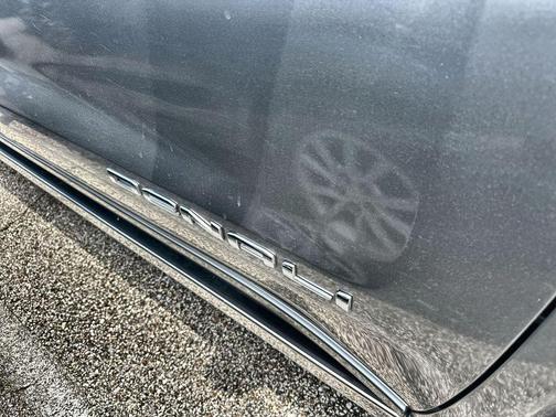 Sterling Metallic 2023 GMC Sierra 1500 Denali Ultimate