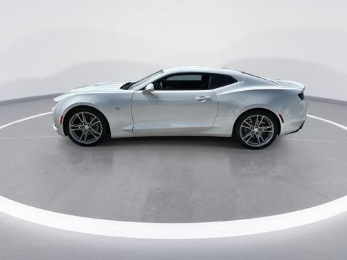 2022 Chevrolet Camaro 2LT