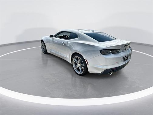 2022 Chevrolet Camaro 2LT
