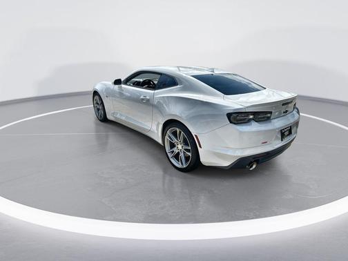 2022 Chevrolet Camaro 2LT