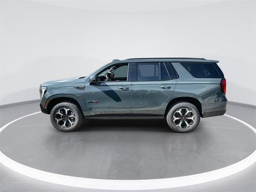 2026 GMC Yukon 4WD AT4