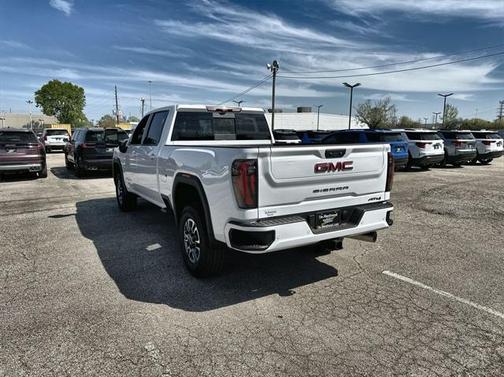2025 GMC Sierra 2500 AT4
