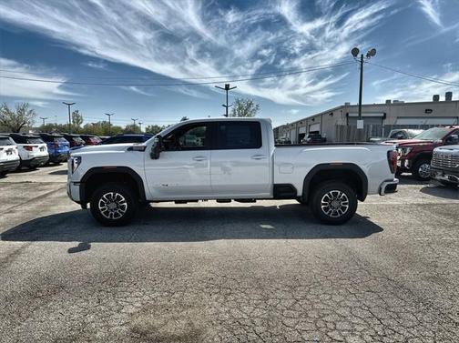 2025 GMC Sierra 2500 AT4