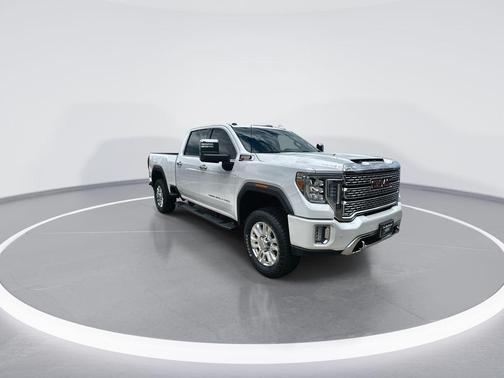 White Frost Tricoat 2020 GMC Sierra 2500 Denali