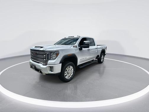 White Frost Tricoat 2020 GMC Sierra 2500 Denali