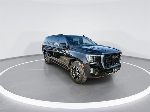 2022 GMC Yukon XL 4WD AT4