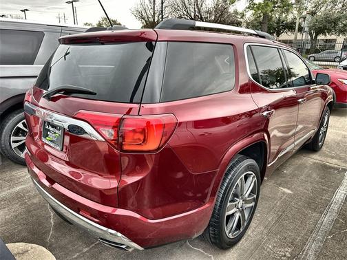 2017 GMC Acadia Denali