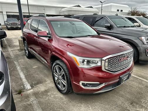 2017 GMC Acadia Denali