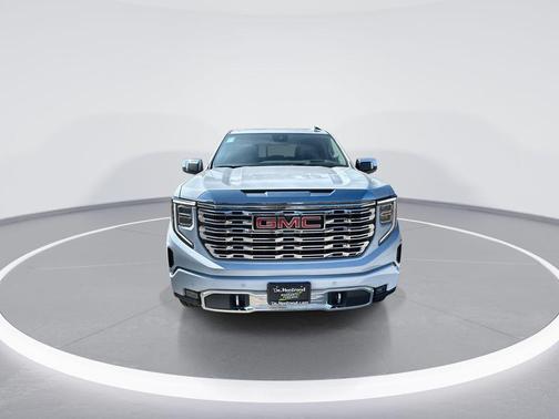 Glacier White Tricoat 2026 GMC Sierra 1500 Denali