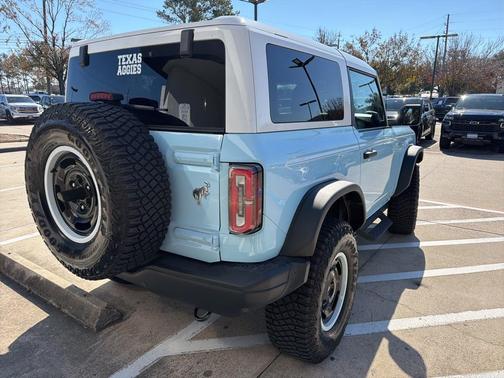 2024 Ford Bronco Heritage Limited Edition