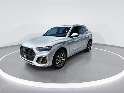 2024 Audi Q5 45 S line Premium Plus