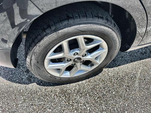 Gravity Grey 2020 Kia Soul S